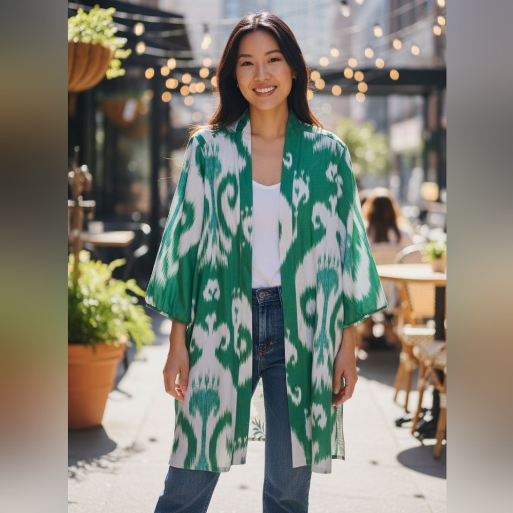 Chico's Vibrant Green and White Reversible Kimono